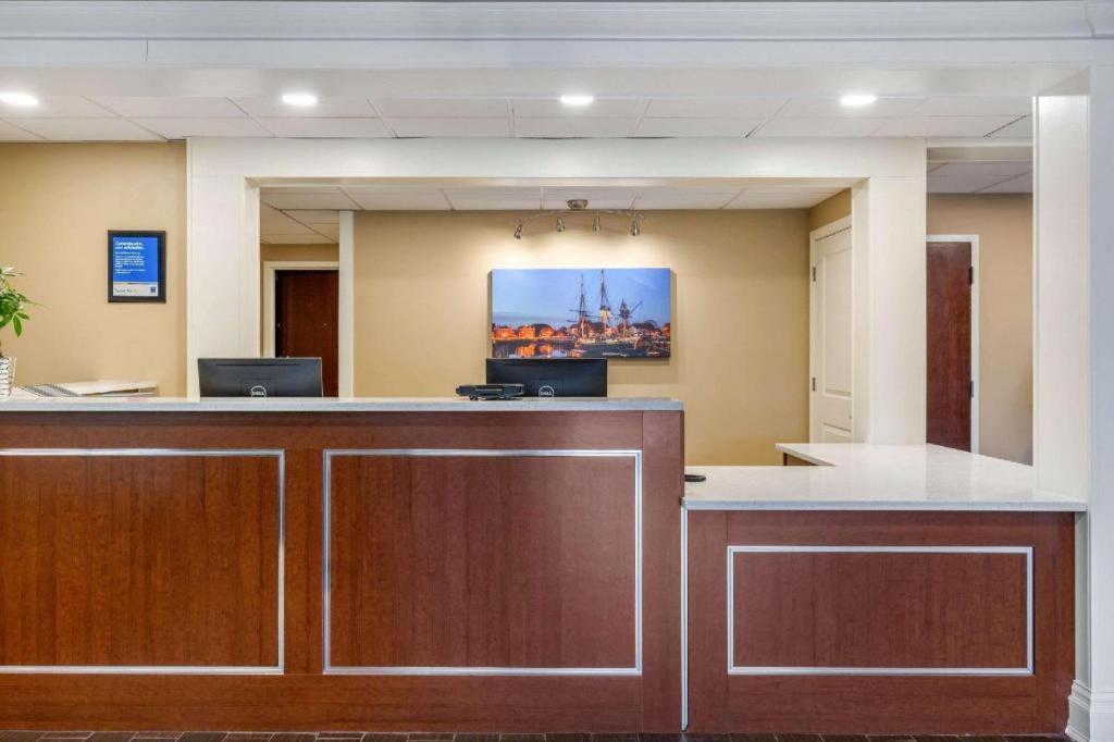 Comfort Inn Danvers - Boston North Shore Exteriör bild